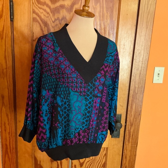 Vintage Don Kenny Abstract Print V-Neck Shirt | 80s 90s Made USA - Picture 6 of 9